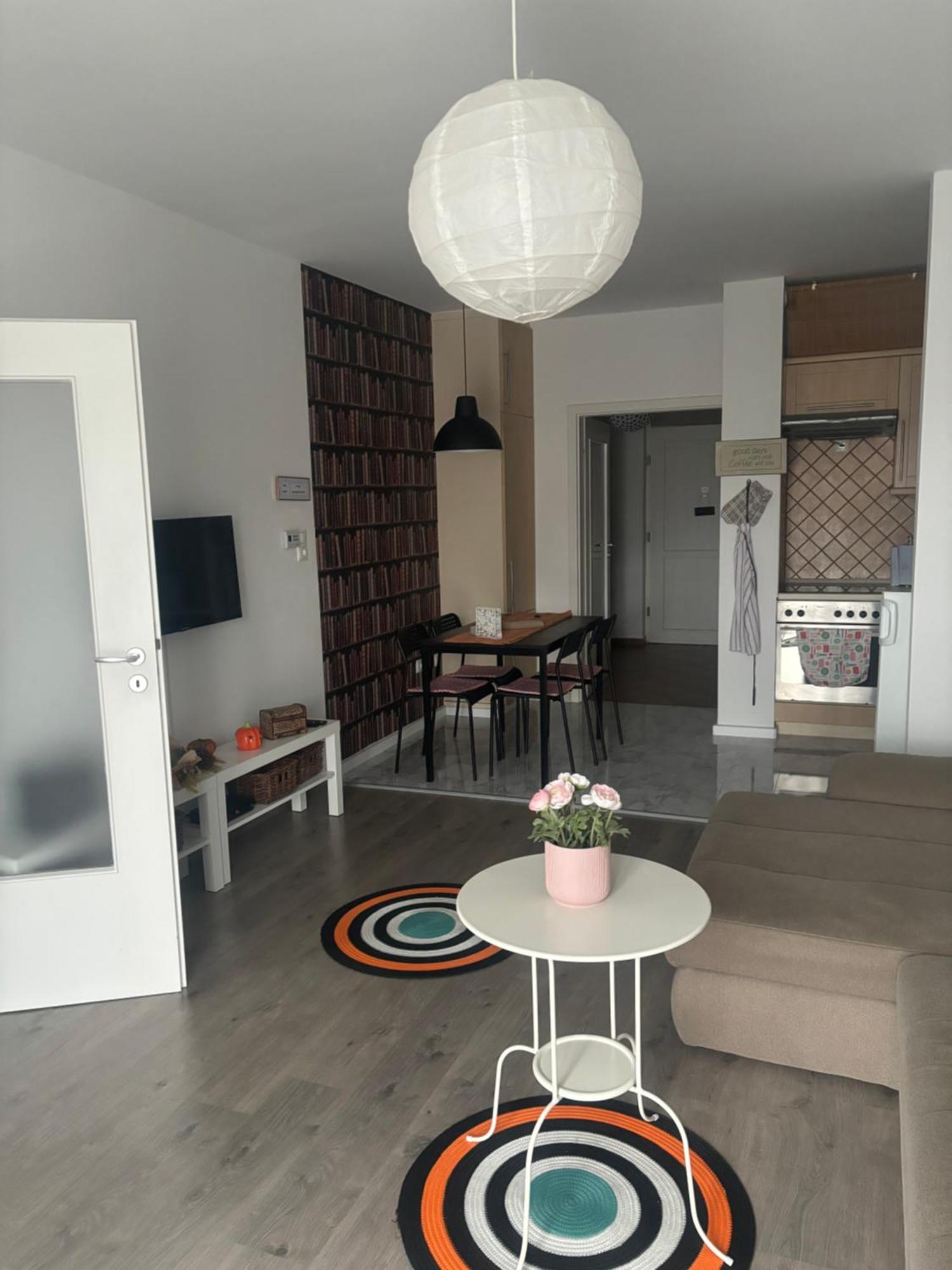 Gyoengy Apartman Sopron Exteriör bild