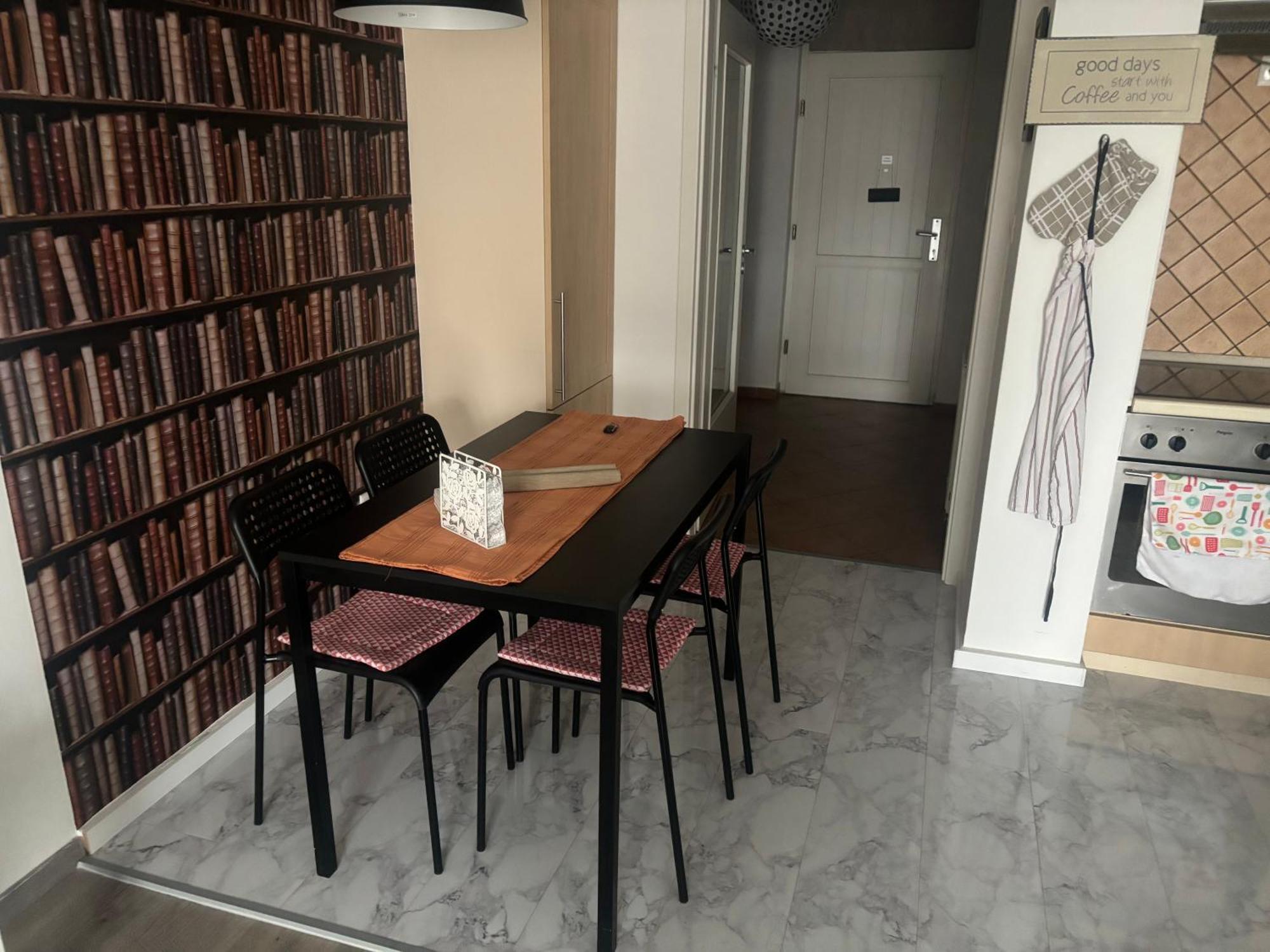 Gyoengy Apartman Sopron Exteriör bild